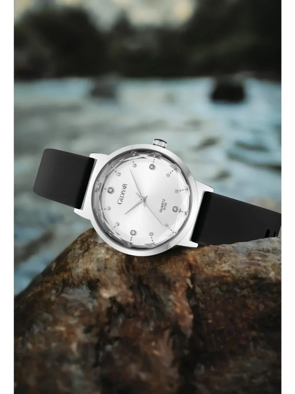 Women's Black Silver Analog Silicone Band Crystal Dial Waterproof Wrist Watch